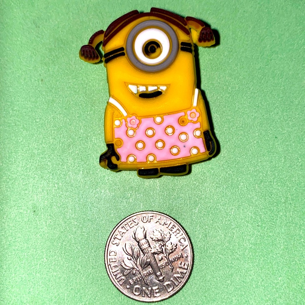 (10 for $15) Minions Croc Shoe Charms